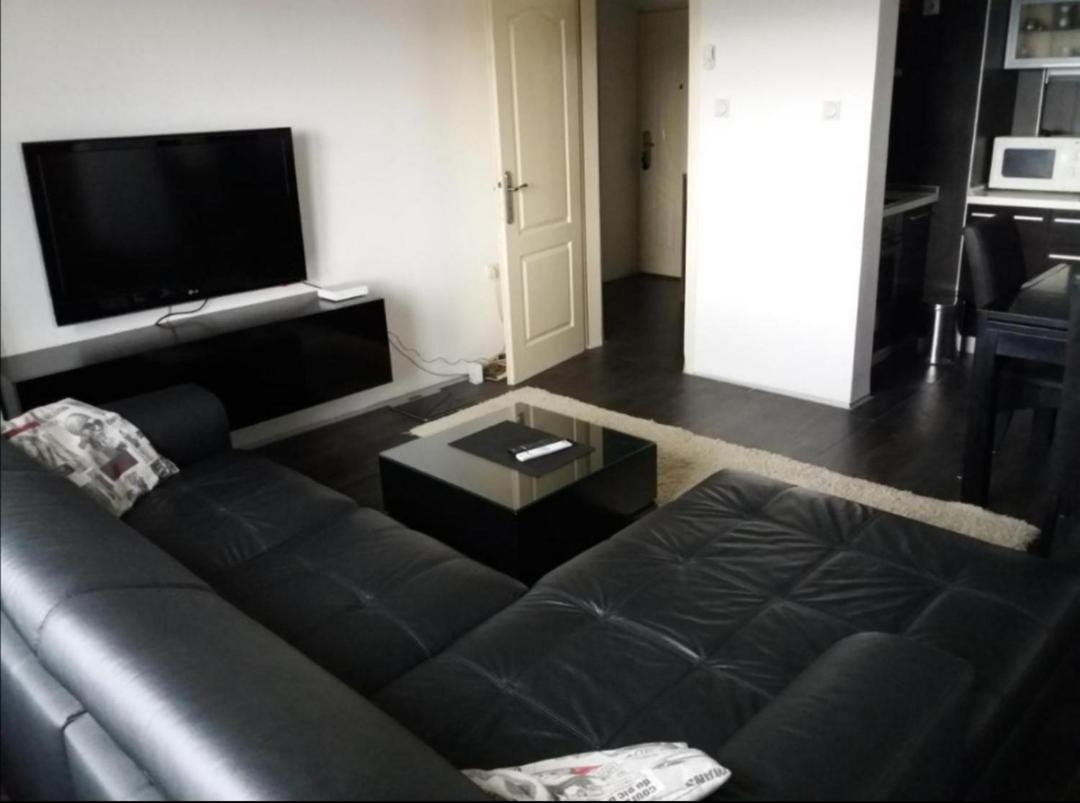 City Apartment Apartment *